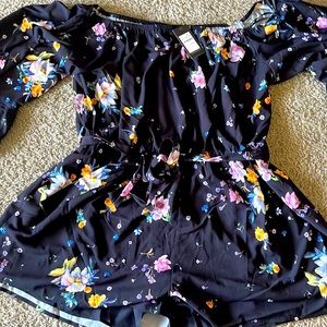 Floral play suit